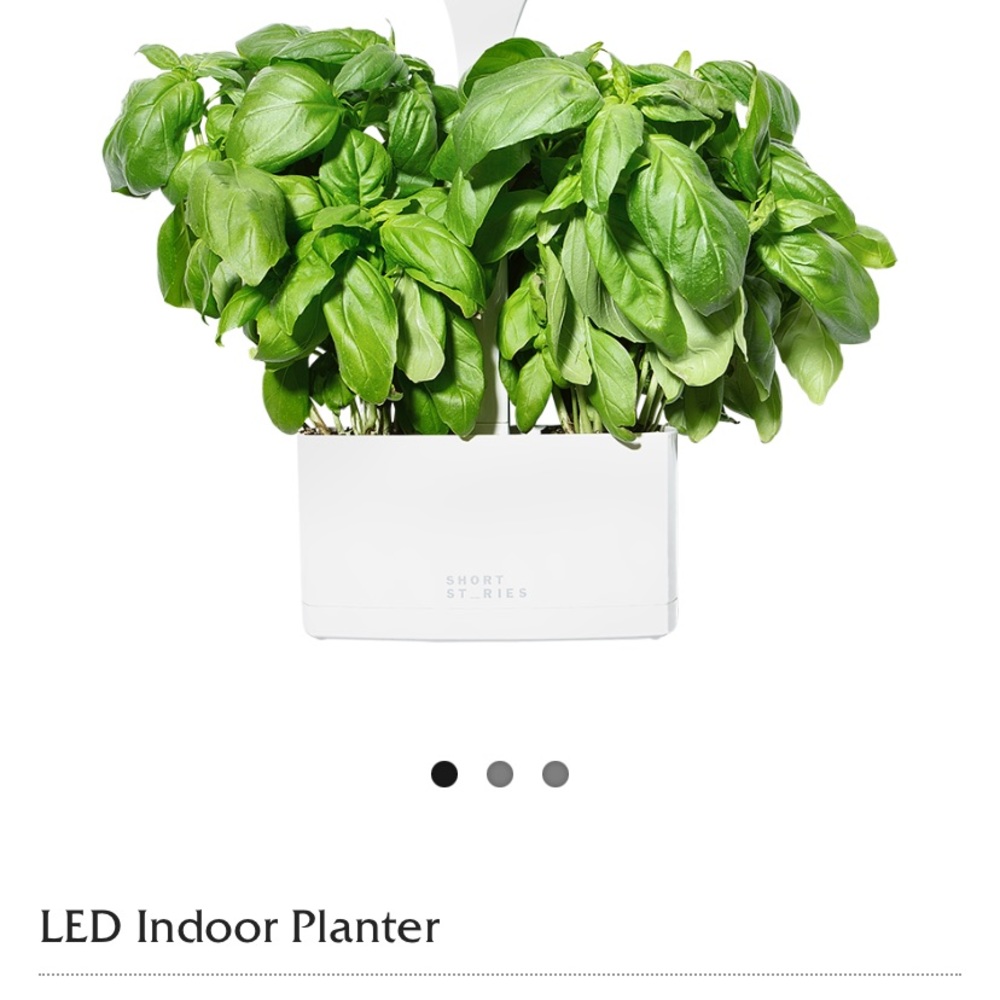 Short Stories Indoor LED planter